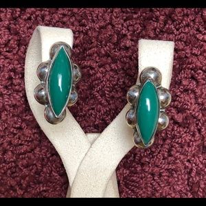 Vintage MEXICO SILVER screw back earrings